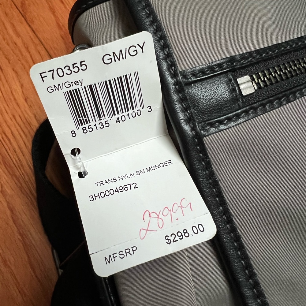 Coach Men’s Messenger Bag - Picture 4 of 6